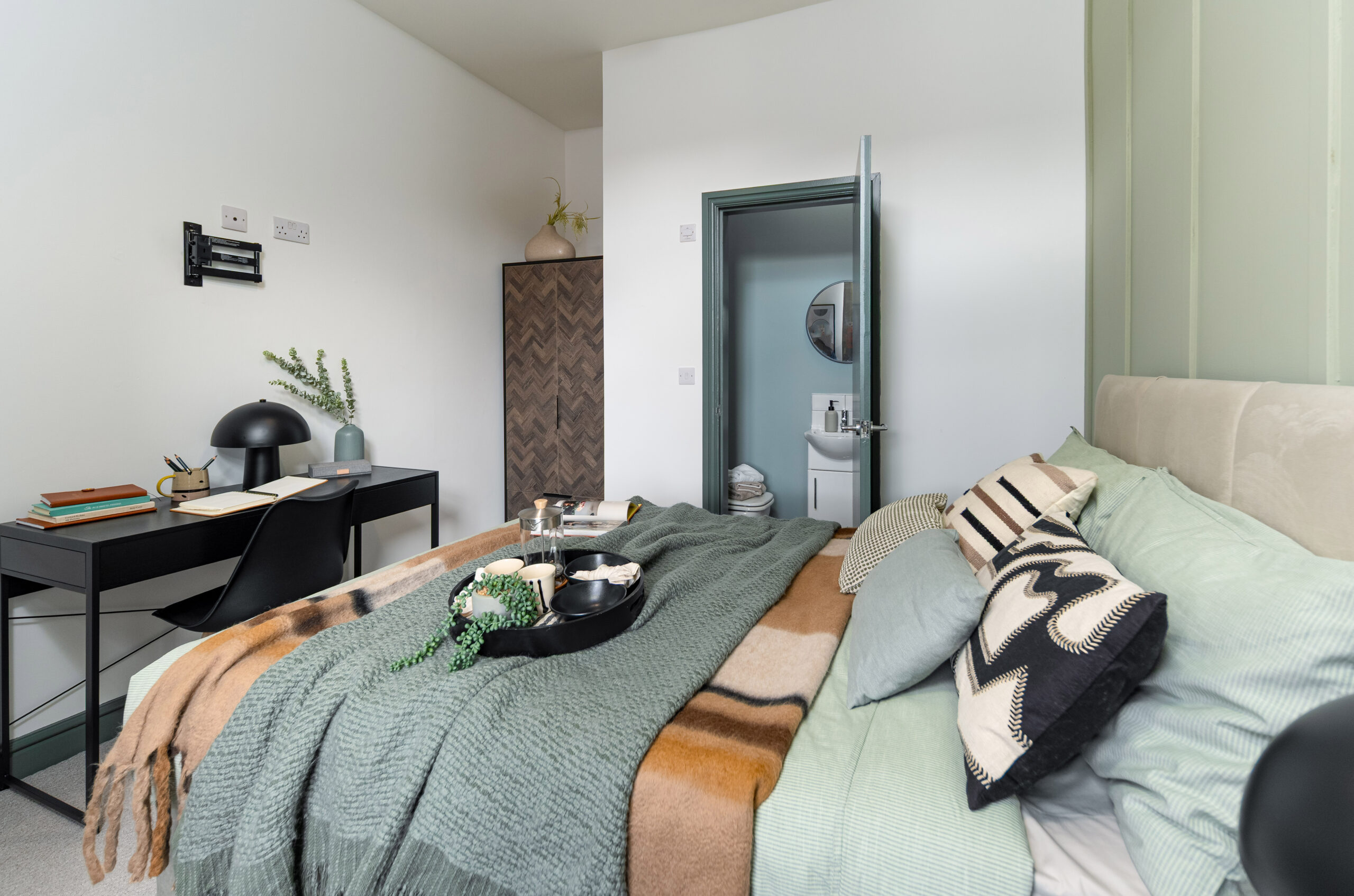 5 Monmouth Ave, BL9 5DU _012_April 15, 2026