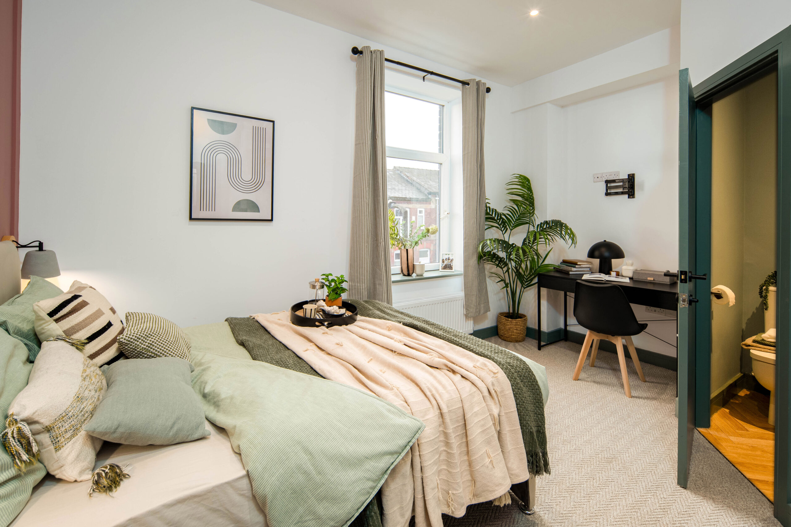 51 Andrews St, Bury. BL9 7HB_Wide_010