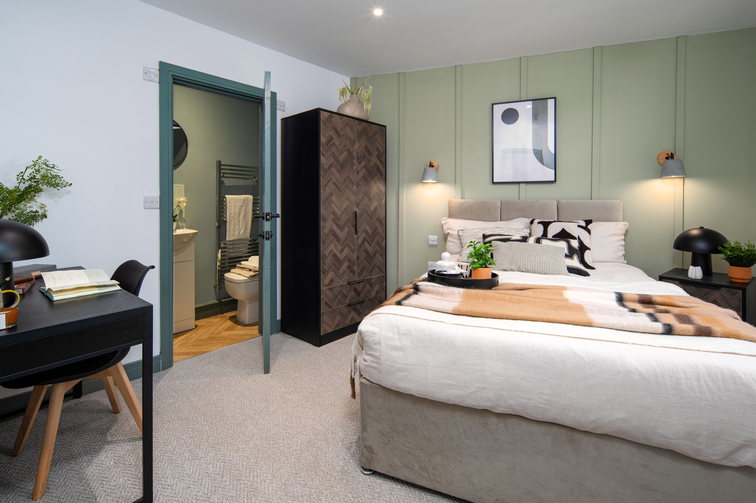 51 Andrews St, Bury. BL9 7HB_Wide_028